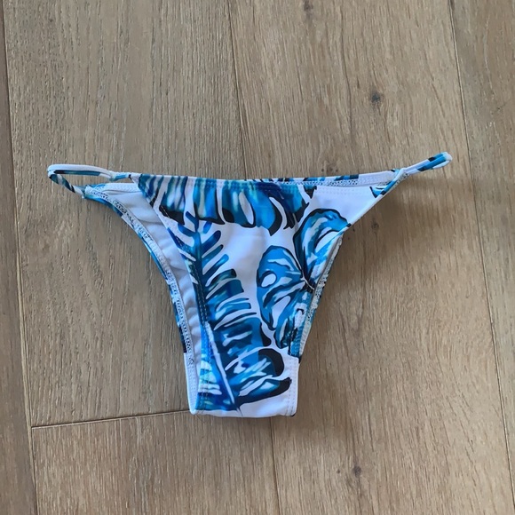 🍍Two Piece Swim Suit / Zippered Front Wetsuit Top - Picture 9 of 12